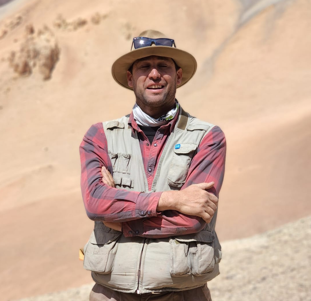 Guide in the Cordillera